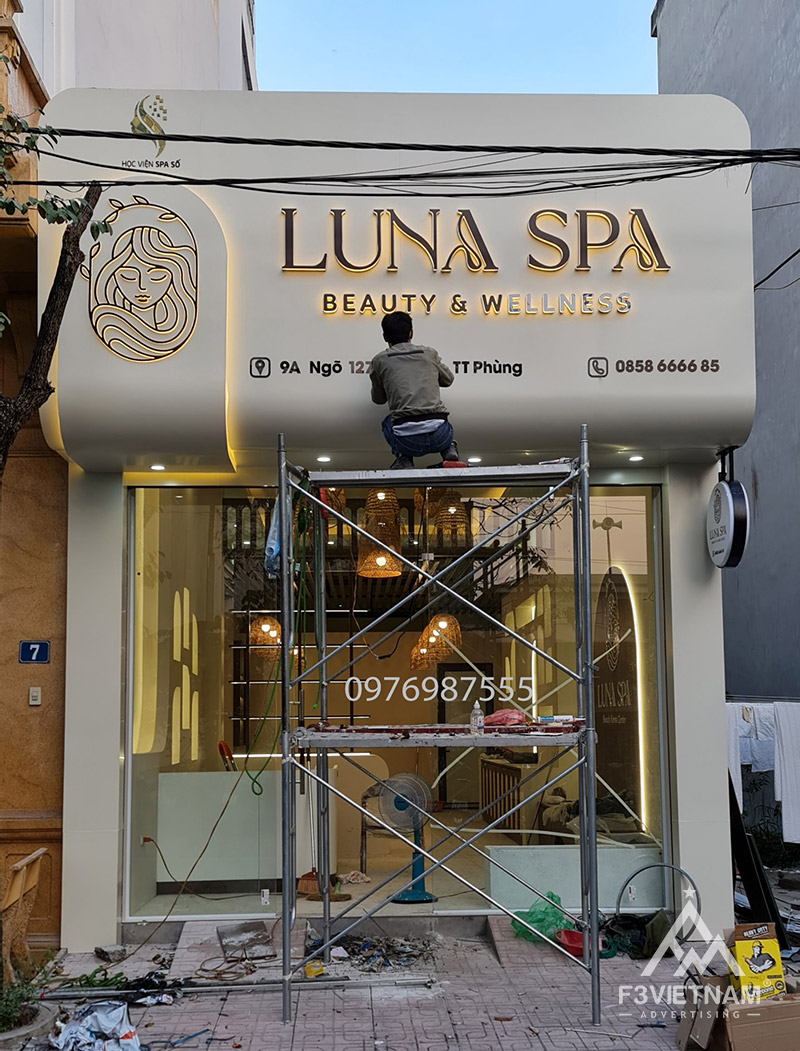 Biển quảng cáo LUNA Spa