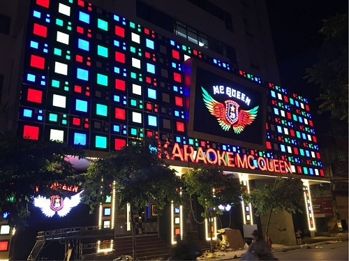 biển quảng cáo karaoke