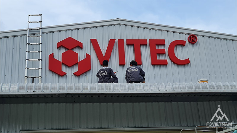 Thi công bộ chữ nhà máy VITEC Hòa Bình