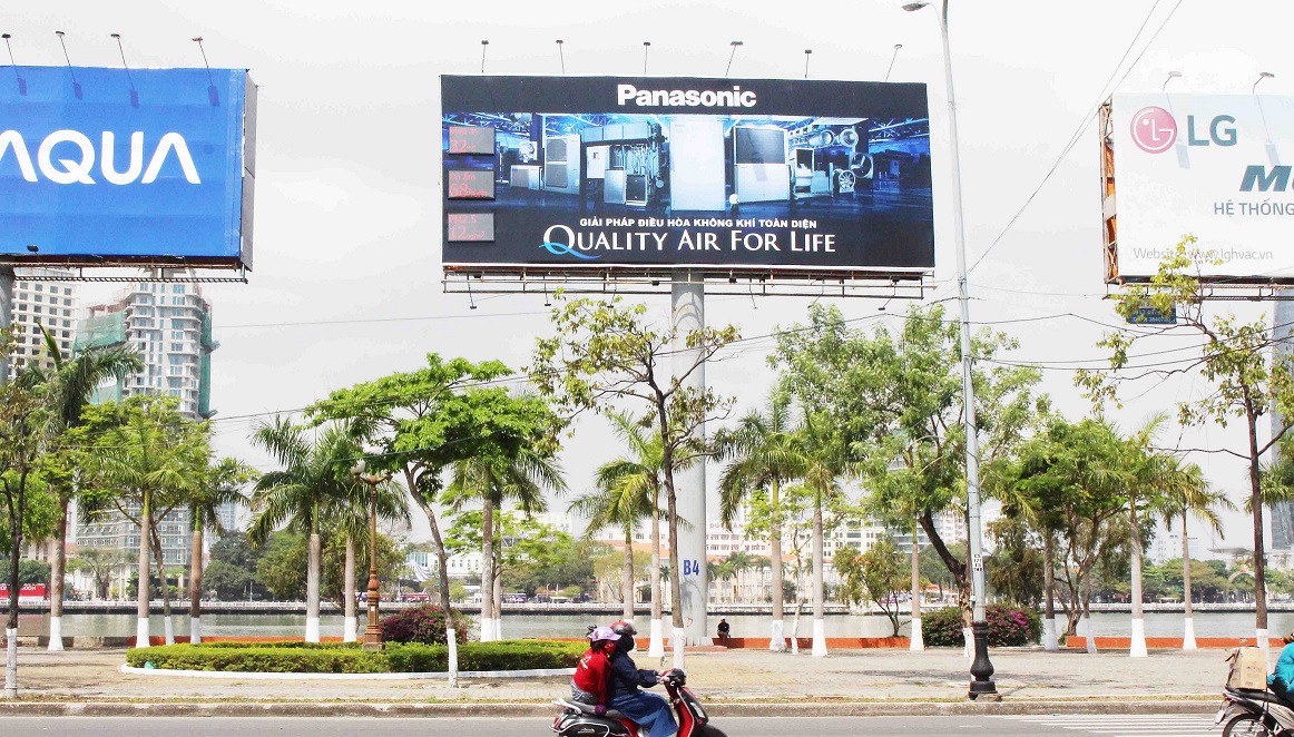 Làm biển quảng cáo đẹp tại Hà Nội