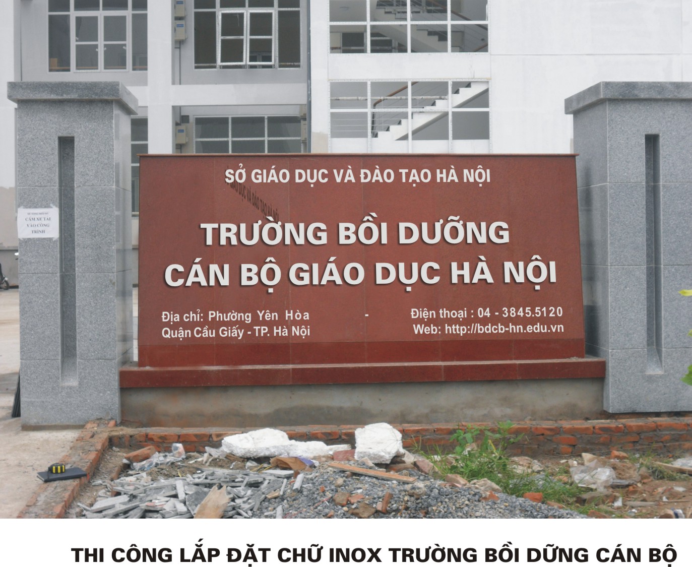 Làm biển quảng cáo chữ nổi inox giá rẻ bền đẹp tại Hà Nội