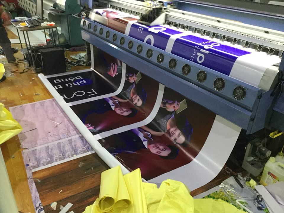 Những lưu ý khi n decal pp ngoài trời
