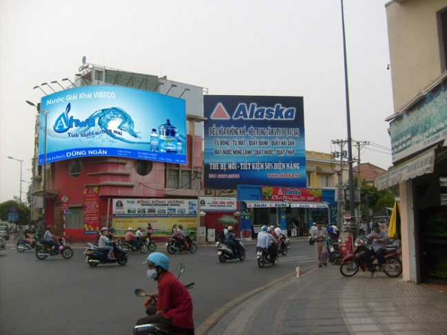 Báo giá làm biển quảng cáo uy tín tại Hà Nội