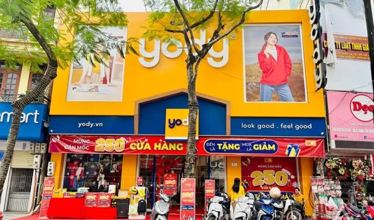 10 điều phải biết để có biển quảng cáo shop quần áo hút khách