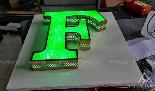 Báo giá làm chữ nổi Inox